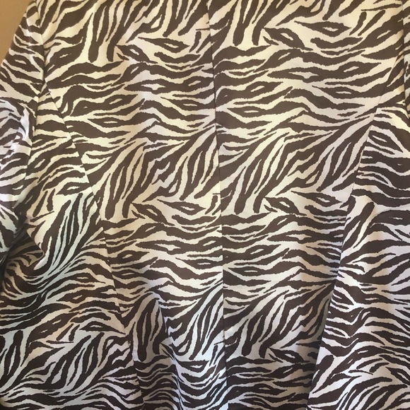 Danillo Women 20W Lined Jacket. 3/4 Length Sleeve - Picture 5 of 7